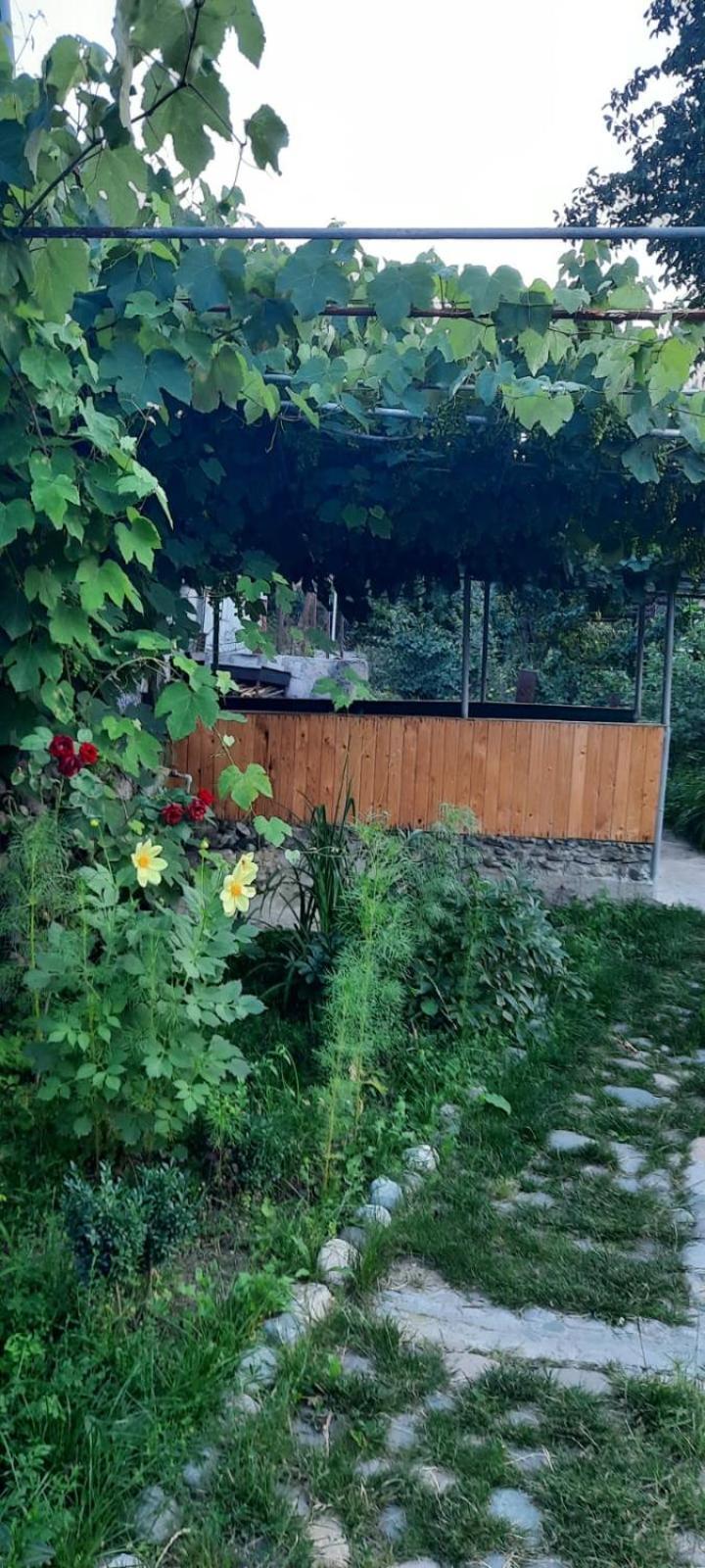 Family Ξενοδοχείο Dilijan Εξωτερικό φωτογραφία