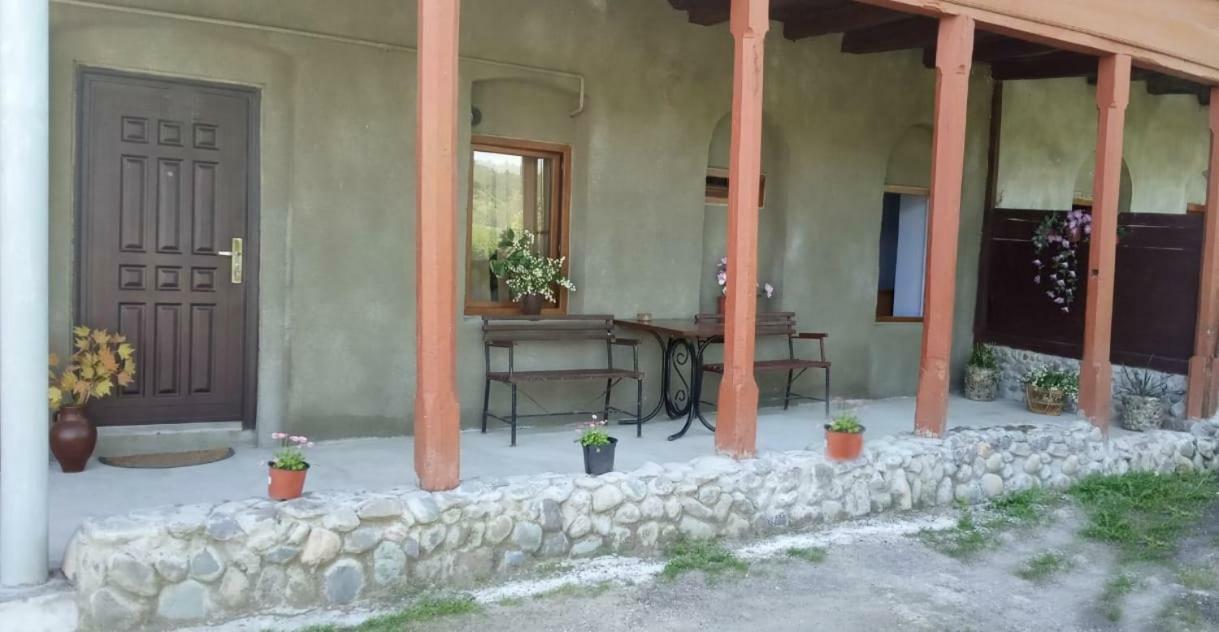 Family Ξενοδοχείο Dilijan Εξωτερικό φωτογραφία